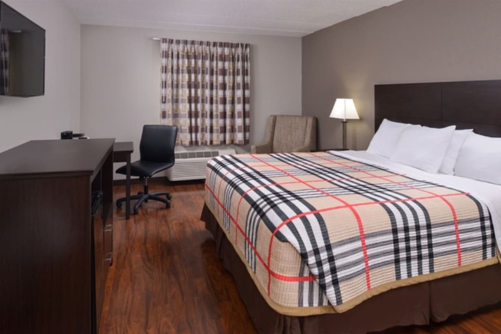 Room 19 of 27