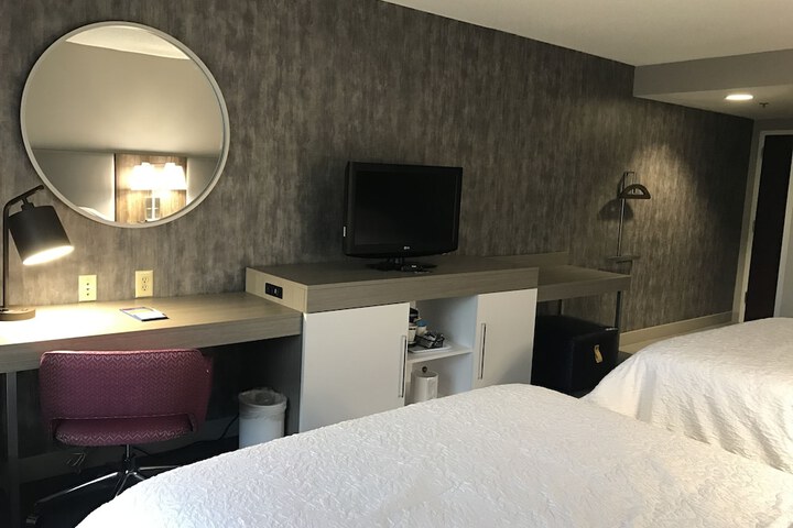 Room 29 of 64