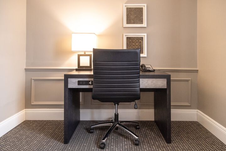 Room 140 of 354