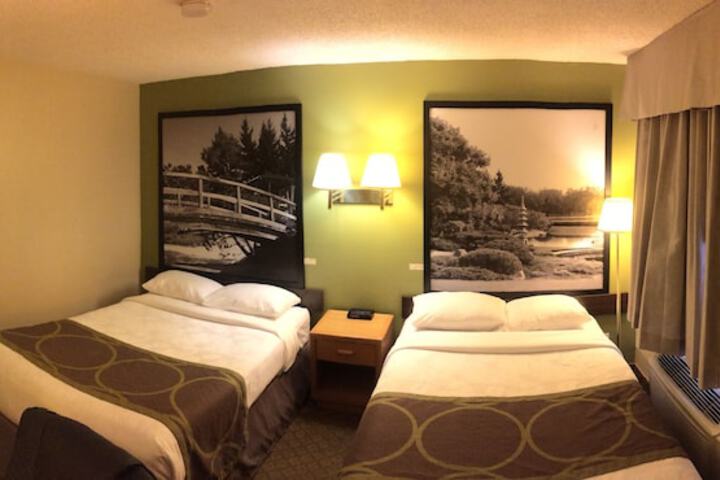 Room 18 of 96