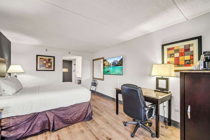 Room 47 of 69