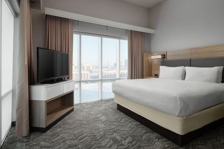 Room 35 of 44