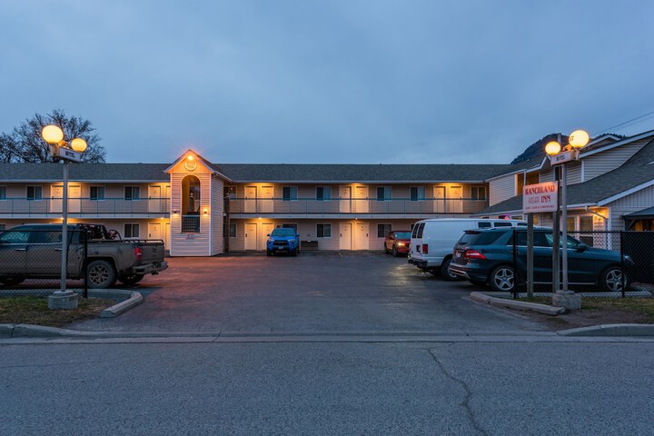 Hotel 10 of 61