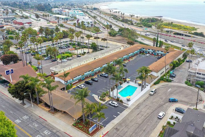 Hotel 3 of 38