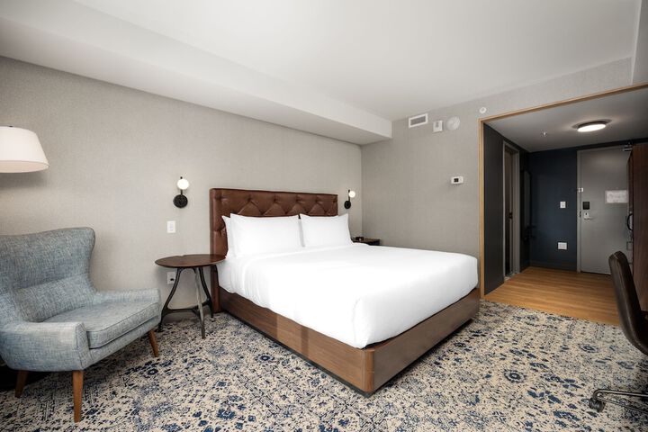 Four Points by Sheraton Kelowna Airport