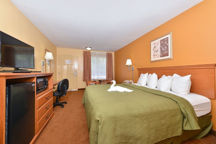 Room 21 of 65