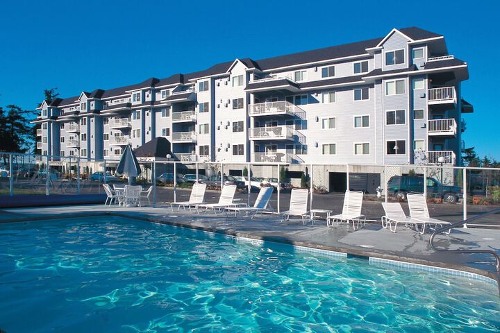 Pool 6 of 23
