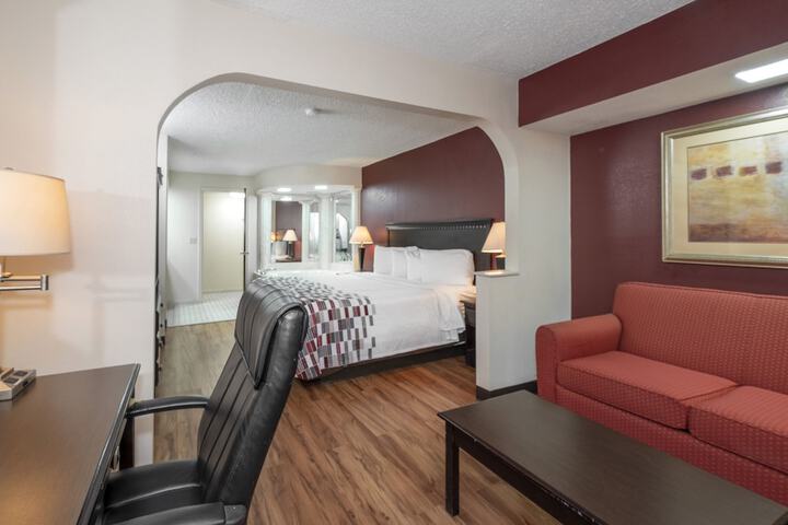 Room 15 of 27