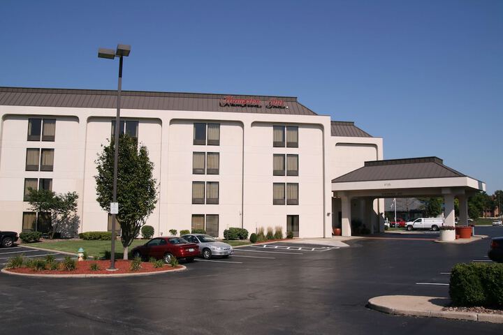 Hotel 4 of 57