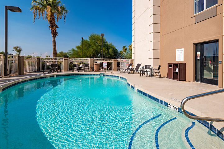 Pool 9 of 44