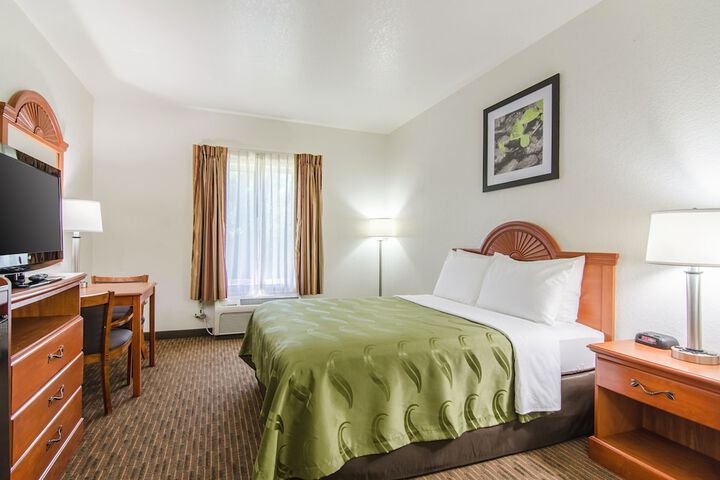 Room 42 of 63