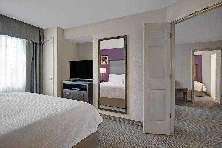 Room 22 of 54