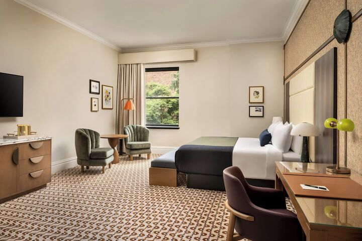 The Louie a Davenport Hotel, Autograph Collection