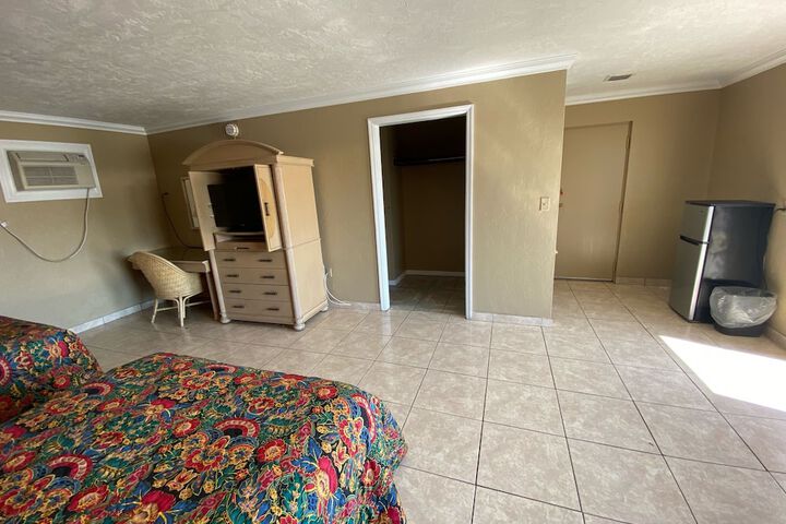 Room 7 of 21