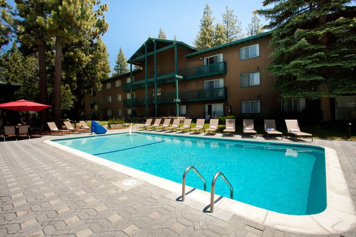 Pool 16 of 127