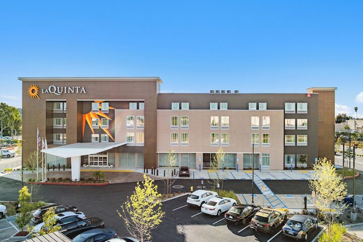 La Quinta Inn & Suites by Wyndham La Habra