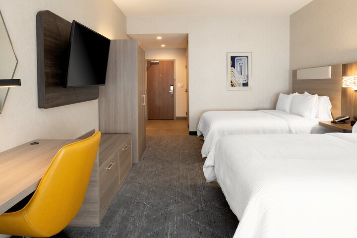 Holiday Inn Express and Suites Hollister by IHG