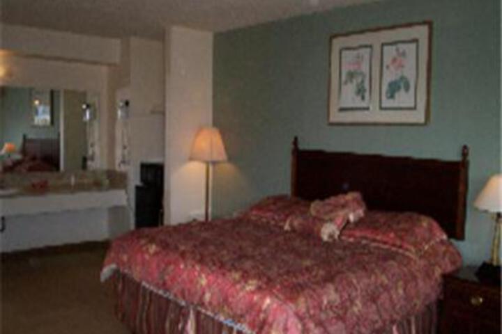 Somerville Inn and Suites