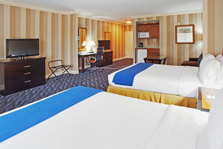 Room 20 of 42
