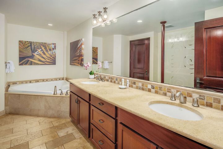Waipouli Beach Resorts & Spa Kauai by OUTRIGGER