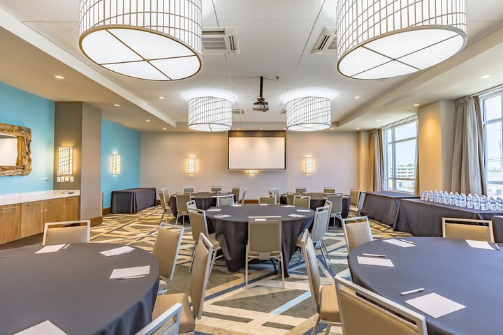 Hampton Inn & Suites Panama City Beach-Beachfront