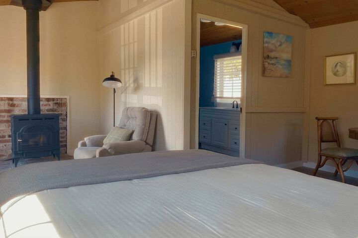 Room 114 of 181