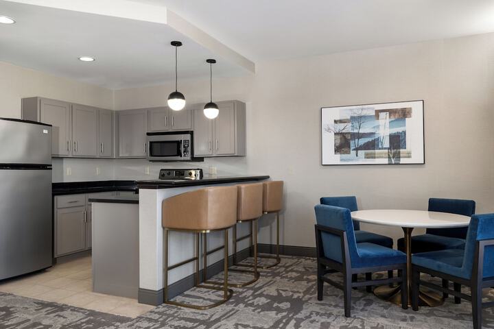 Hilton Promenade at Branson Landing