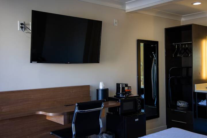Room 18 of 20