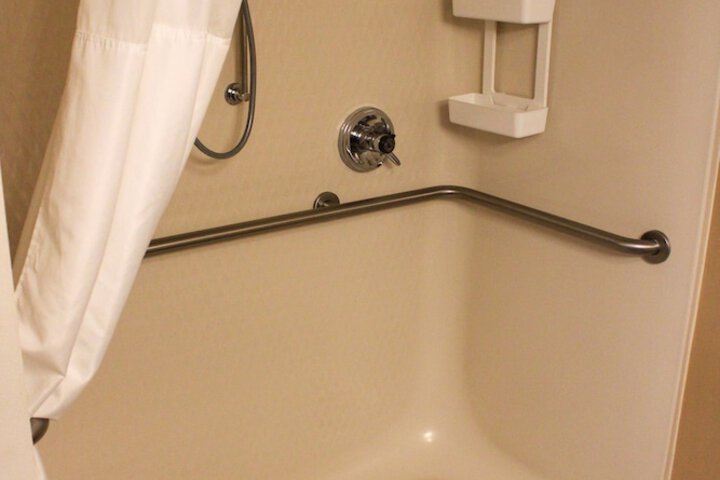 Room 13 of 29
