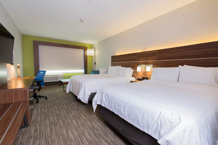 Room 18 of 36