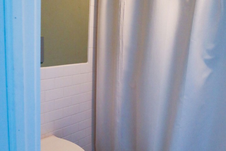 Room 30 of 57