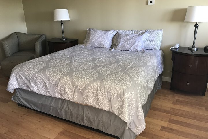 Room 71 of 105