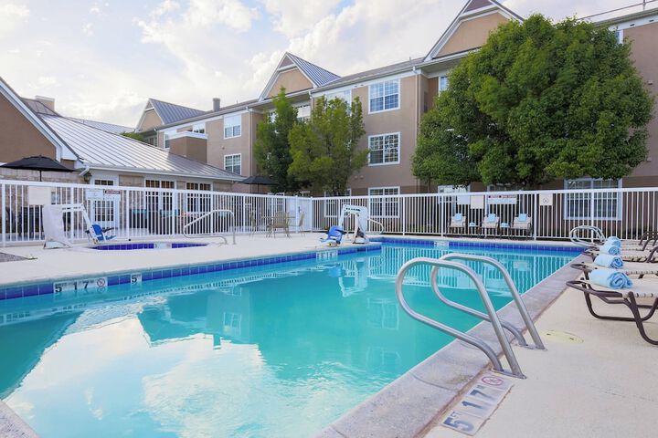 Pool 3 of 26