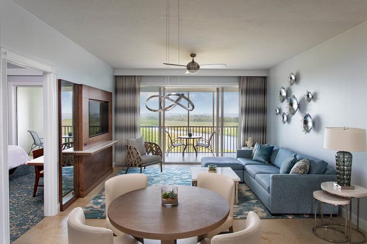 Room 42 of 110