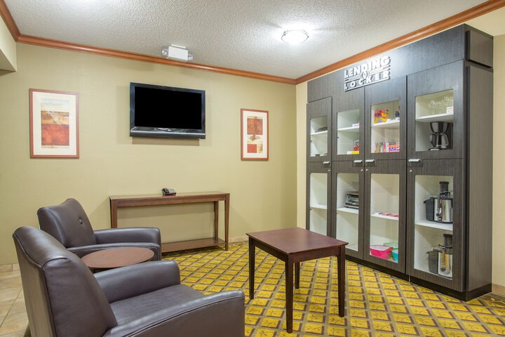Hotel 5 of 54