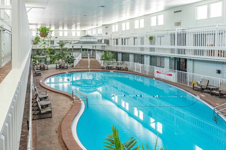 Club Destin Condos