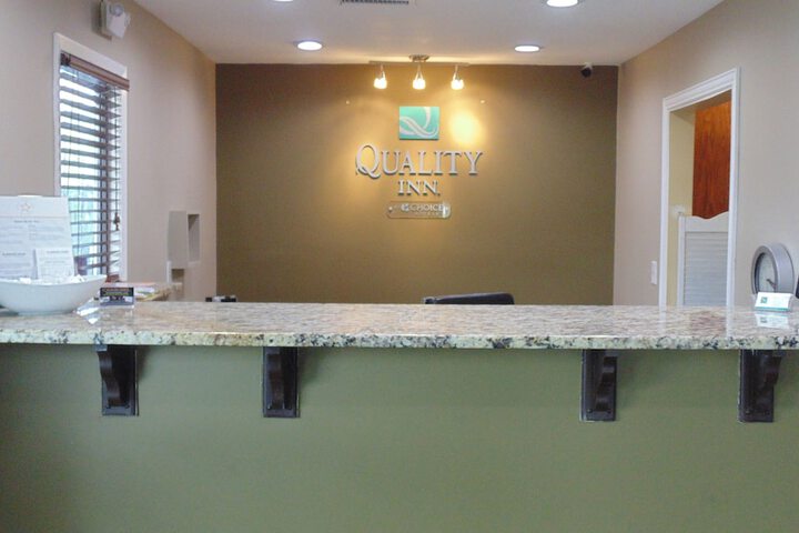 Quality Inn Glenpool - Tulsa