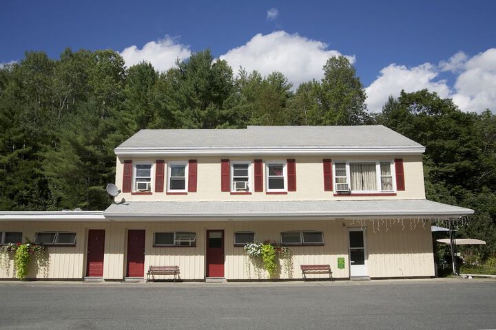 Sunset Motor Inn