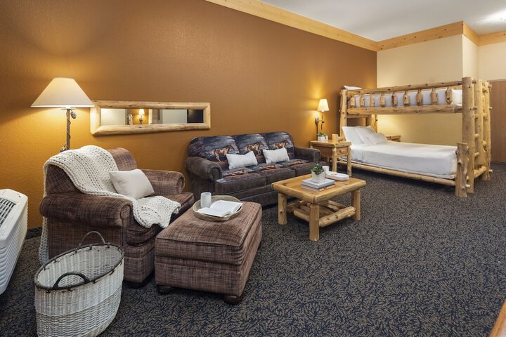 bantr Grand Hotel Wausau - Rothschild