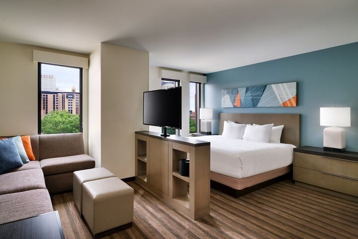 Hyatt House Rochester / Mayo Clinic Area