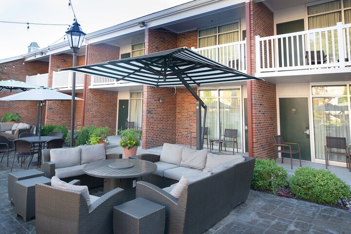 Terrace/Patio 41 of 43