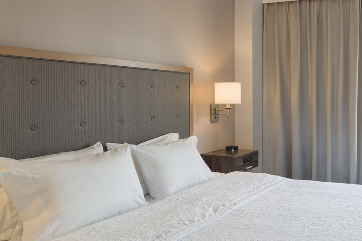 Room 29 of 42