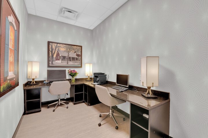 Best Western Plus The Charles Hotel
