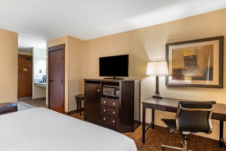 Lloyd Hotel Astoria Bayfront an Ascend Collection Hotel