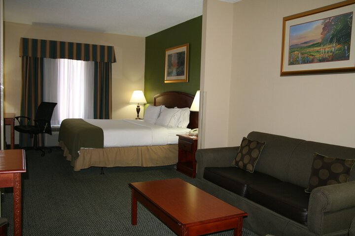 Room 15 of 56