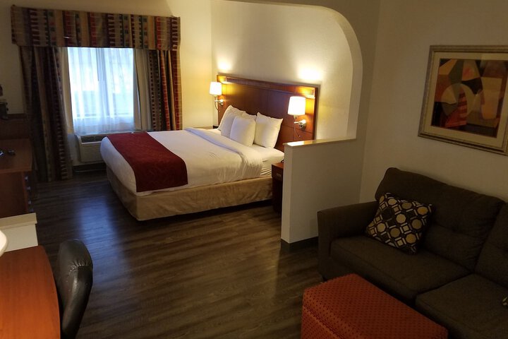 Room 30 of 71