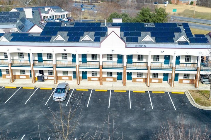 Hotel 17 of 41