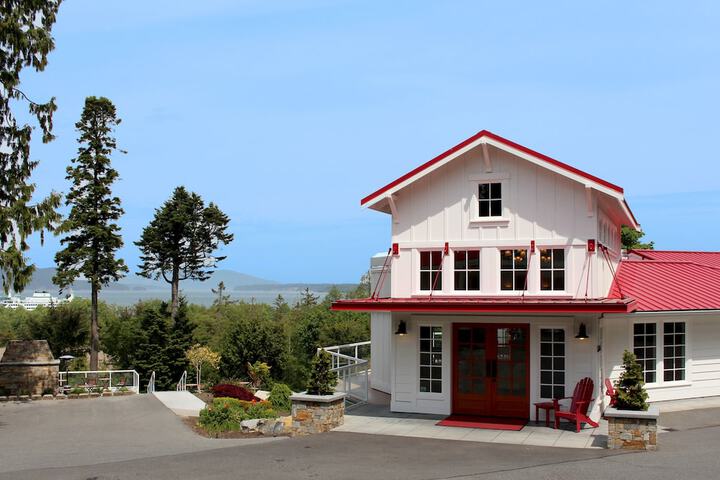 Hotel 2 of 48