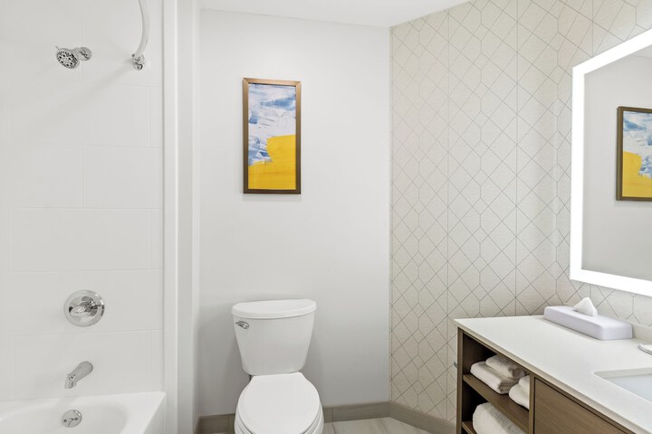 Comfort Inn & Suites Prince George - Fort Lee