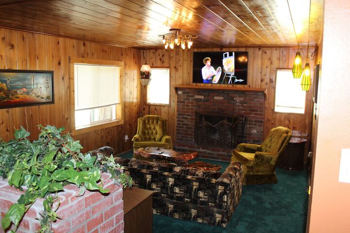 Room 41 of 77